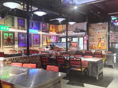 -马路牙子烧烤音乐酒馆(望京店)