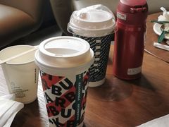 -星巴克(杭州湖滨银泰E区店)