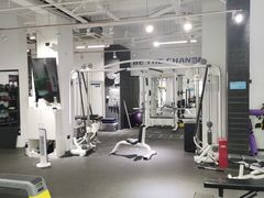 -汗水空间私教健身连锁(SM广场店)
