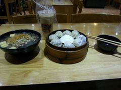 -百年尹氏汤包(湖南路狮子桥店)