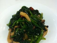 -西北45°(世茂广场店)