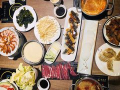 -龙聚德北京烤鸭(沙坪坝华宇A馆店)