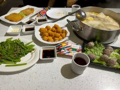 -肥仔文澳门猪骨煲(南京西路店)