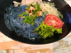 -蝶豆花蓝面条