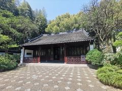 -汇龙潭