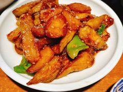 -95号酱骨·一块豆腐(展春园西路店)