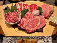 -铭牛烧肉·和牛海鲜自助(高新月牙湖店)