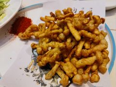 -阿瓦山寨·湘菜现炒·剁椒鱼头王(咸阳总店)