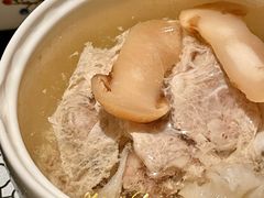 松茸绣球菌土猪肉汤-领事馆19号中餐厅(厦门海景洲际酒店)