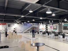 -极限PLAY运动娱乐新世界·团建派对潮玩休闲馆·室内蹦极高空游乐园