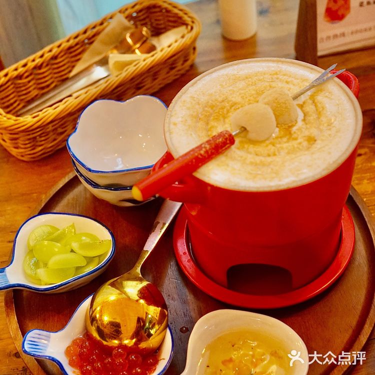 成都探店|建设路宝藏冰店打卡