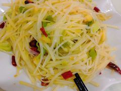 酸辣土豆丝-瑜瑜饭馆