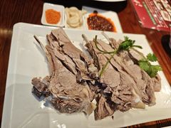 手抓羊肉-沙力海西北特色美食烤肉店(北门坡店)