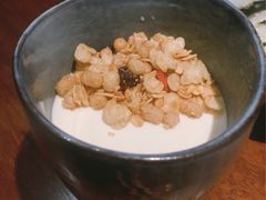 杏仁豆腐-山杏yama-katsu·吉列炸物