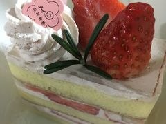 -花花卷卷·鲜食蛋糕(静安久光百货店)