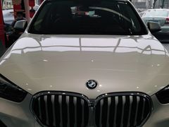 -上海宝信宝马4S店