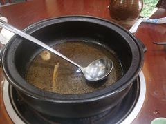 -菌之家·专业纯野生菌火锅·特色炒菌
