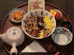 -嘁嘁茶泡饭