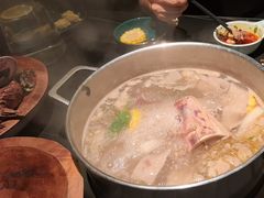 高钙牛骨原汤锅底-二刀潮牛(重庆光环购物公园店)