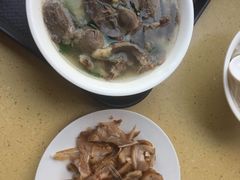 -桥香园云南过桥米线(金马碧鸡店)