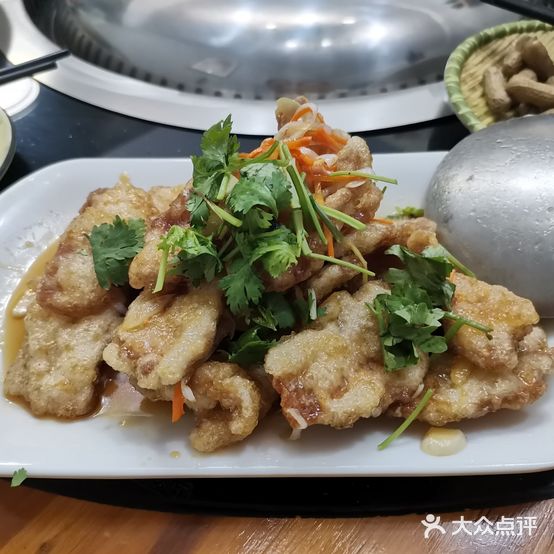 铁锅炖东北烧烤(营盘路店)