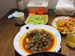 -聚汇三少·龙虾·中餐厅(莫邪路新天地店)