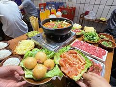 -黔有有贵州酸汤夺夺粉火锅(五味十字店)