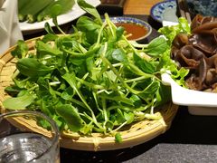 -大匠工房古船木艺术餐厅·猪肚鸡专门店(长白仙岛店)