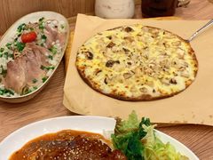 -玛格萝妮比萨屋(四平店)
