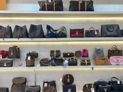 -六六奢品·vintage中古·回收二手奢侈品包包手表首饰(环球港店)