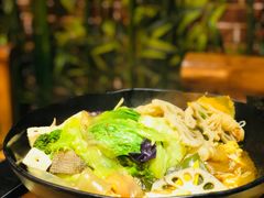 -万记麻辣烫国展总店