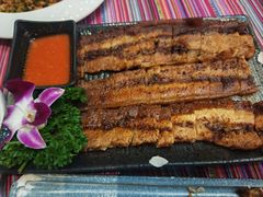 -香巴拉云南餐厅(华莱坞店)