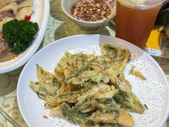 -鹏城人家海鲜酒家·23年老字号(较场尾店)