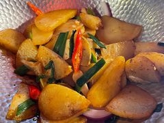 -隔壁老王·家常云南菜(花巷店)