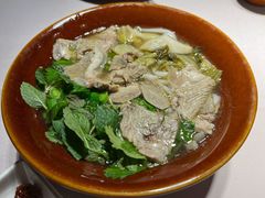 遵义羊肉粉-黔香阁(大上海时代广场店)