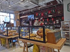 面包甜点陈列柜-熊叔熊婶面包房(团结湖店)