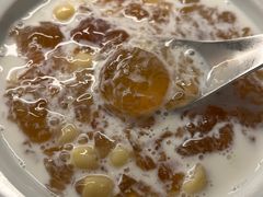 -RUXU入续糖水铺与包(卓悦中心店)