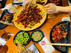 簋街麻辣龙虾-三太子地摊烧烤·小龙虾(北蔡店)