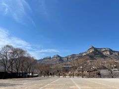 -济南卧虎山滑雪场