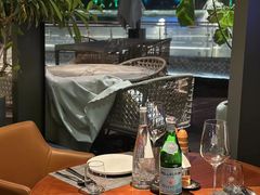 -MONICH牛排融合餐厅(和义大道购物中心店)