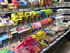 -中百仓储超市有限公司(越秀星汇维港店)