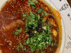 -成都你六姐·牛肉冒菜(城市集市合生汇店)