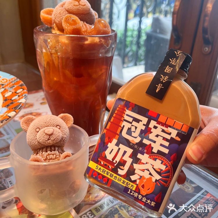 美食第一线[调皮]佛山茶餐厅排队王又上新品！