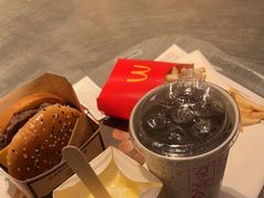 -麦当劳(新王府井店)