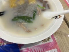 -大脸鸭记鸭血粉丝·小锅米线(水游城店)