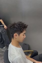 -M1山木造型国潮男士发型定制