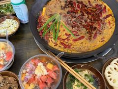-黄潇洒老火锅(九眼桥宏济巷店)