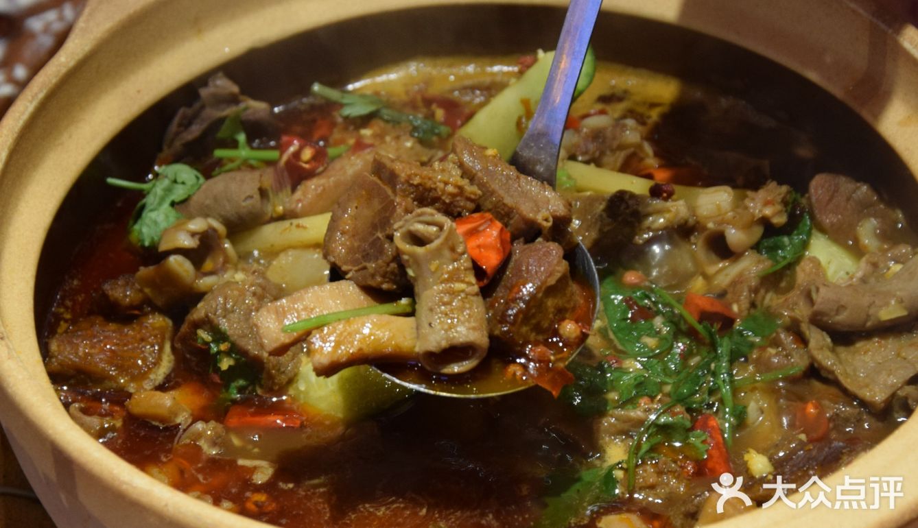 老广味道牛杂煲，真滴不要错过啊！