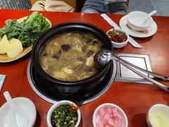 -菌之家·专业纯野生菌火锅·特色炒菌