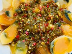 青椒拌皮蛋-青城甲(青城山店)